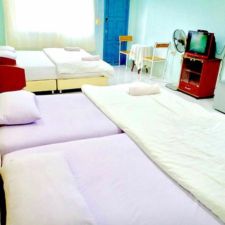 Ranong Boutique Hotel And Mall Exteriör bild